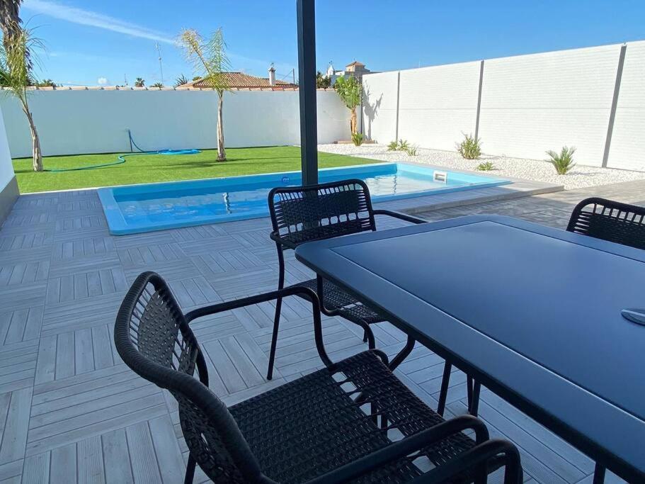 Moderna Villa Con Piscina Privada By Chiclanadreams Chiclana de la Frontera Bagian luar foto